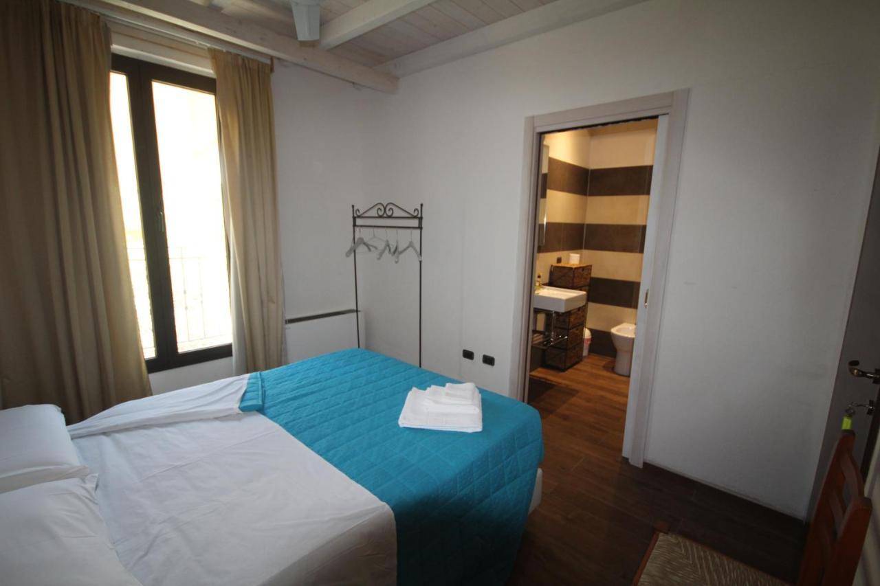 Villa La Conchiglia Rooms Cala Liberotto Luaran gambar