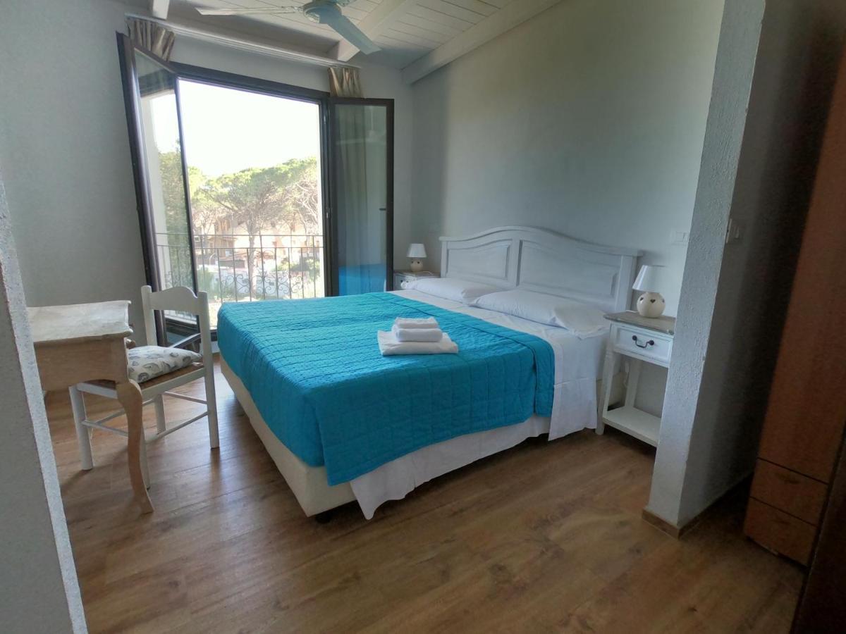 Villa La Conchiglia Rooms Cala Liberotto Luaran gambar